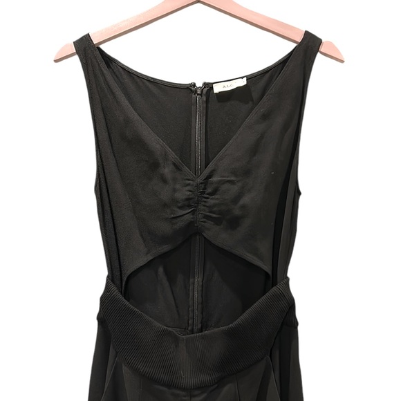 A.L.C Aurora Black Cutout Cropped Wide Leg Jumpsuit - 8 - Picture 4 of 11